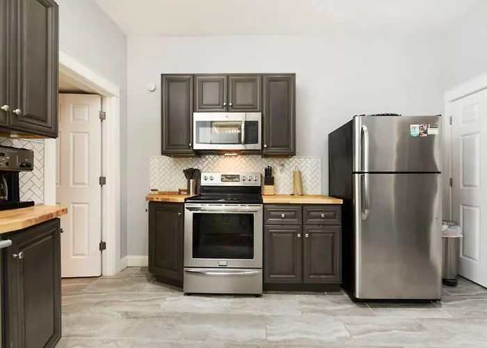 Hébergement de vacances Hostwise - The Edmond - Bloomfield In A Great Location! *